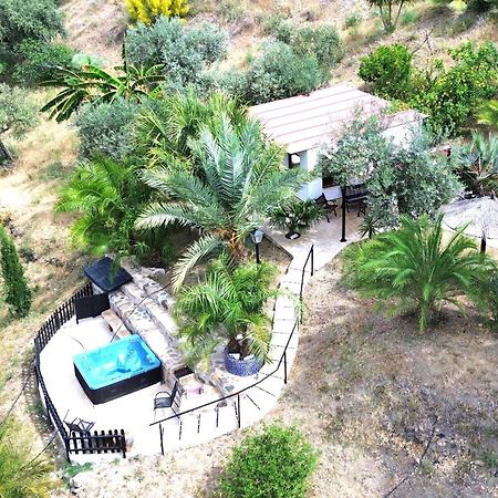 Private Detached Chalet With Own Jacuzzi Mi Dushi Tolox Exteriör bild