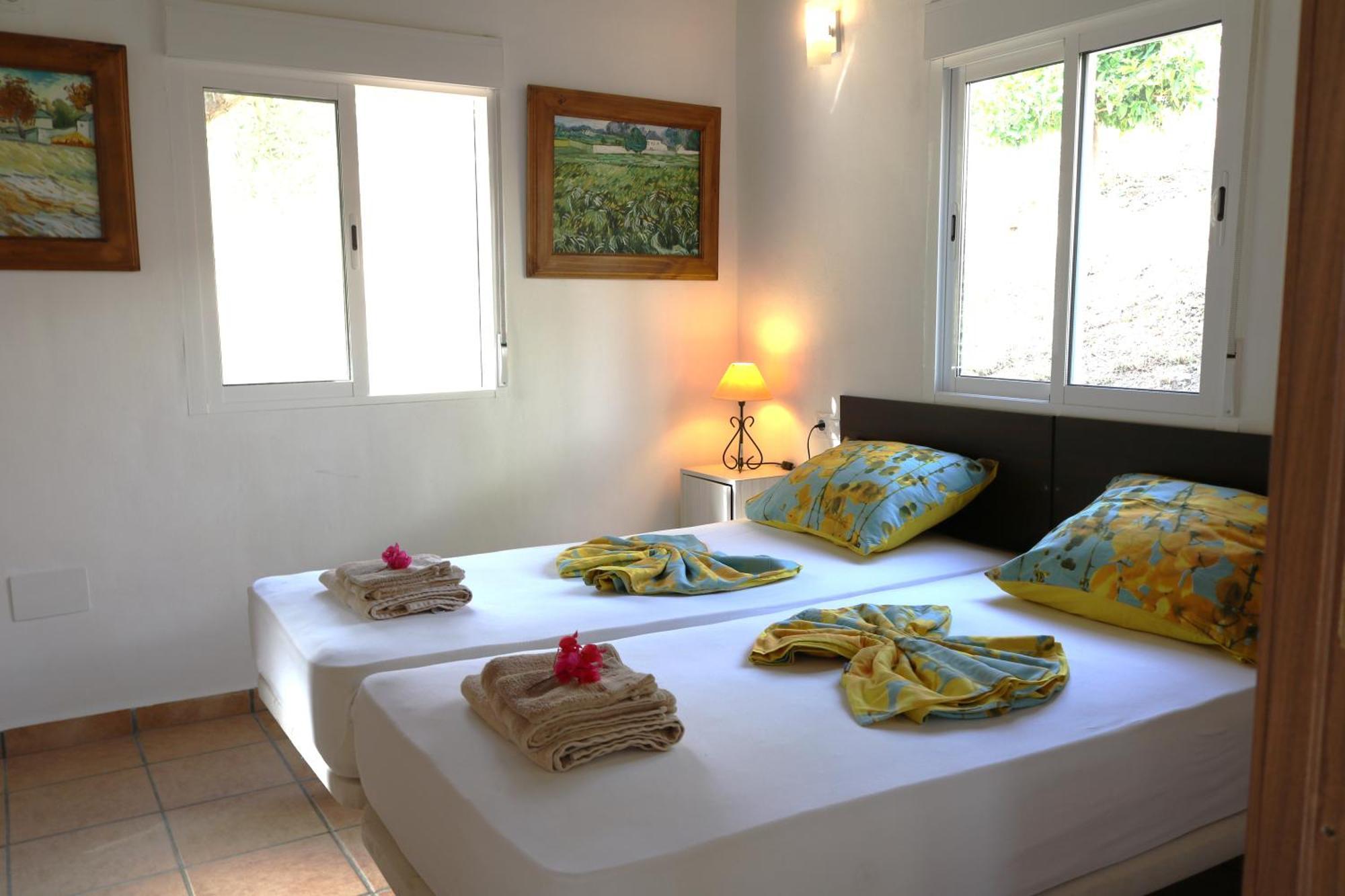 Private Detached Chalet With Own Jacuzzi Mi Dushi Tolox Exteriör bild