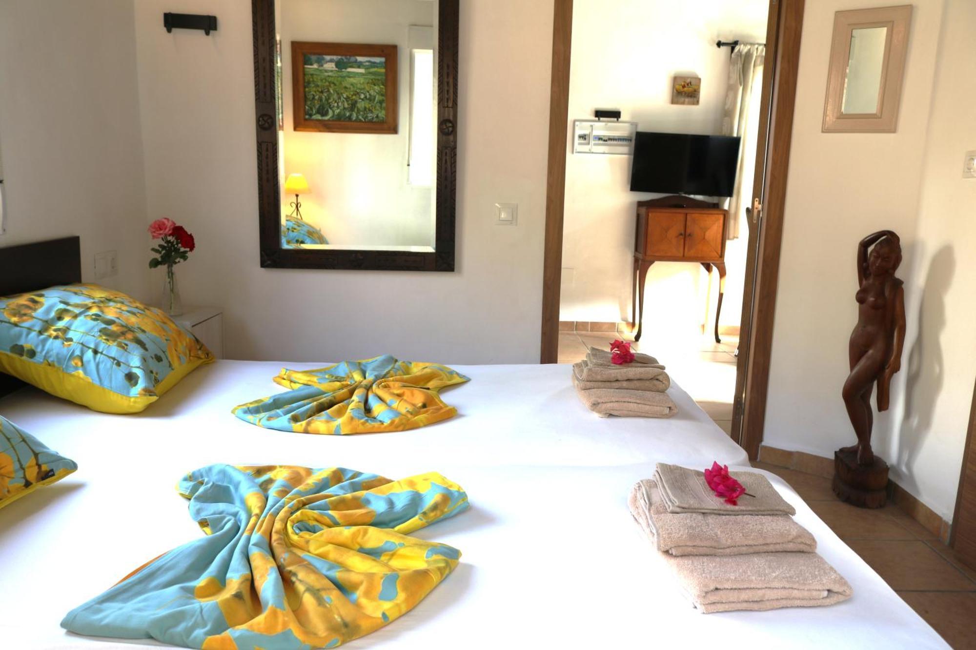 Private Detached Chalet With Own Jacuzzi Mi Dushi Tolox Exteriör bild