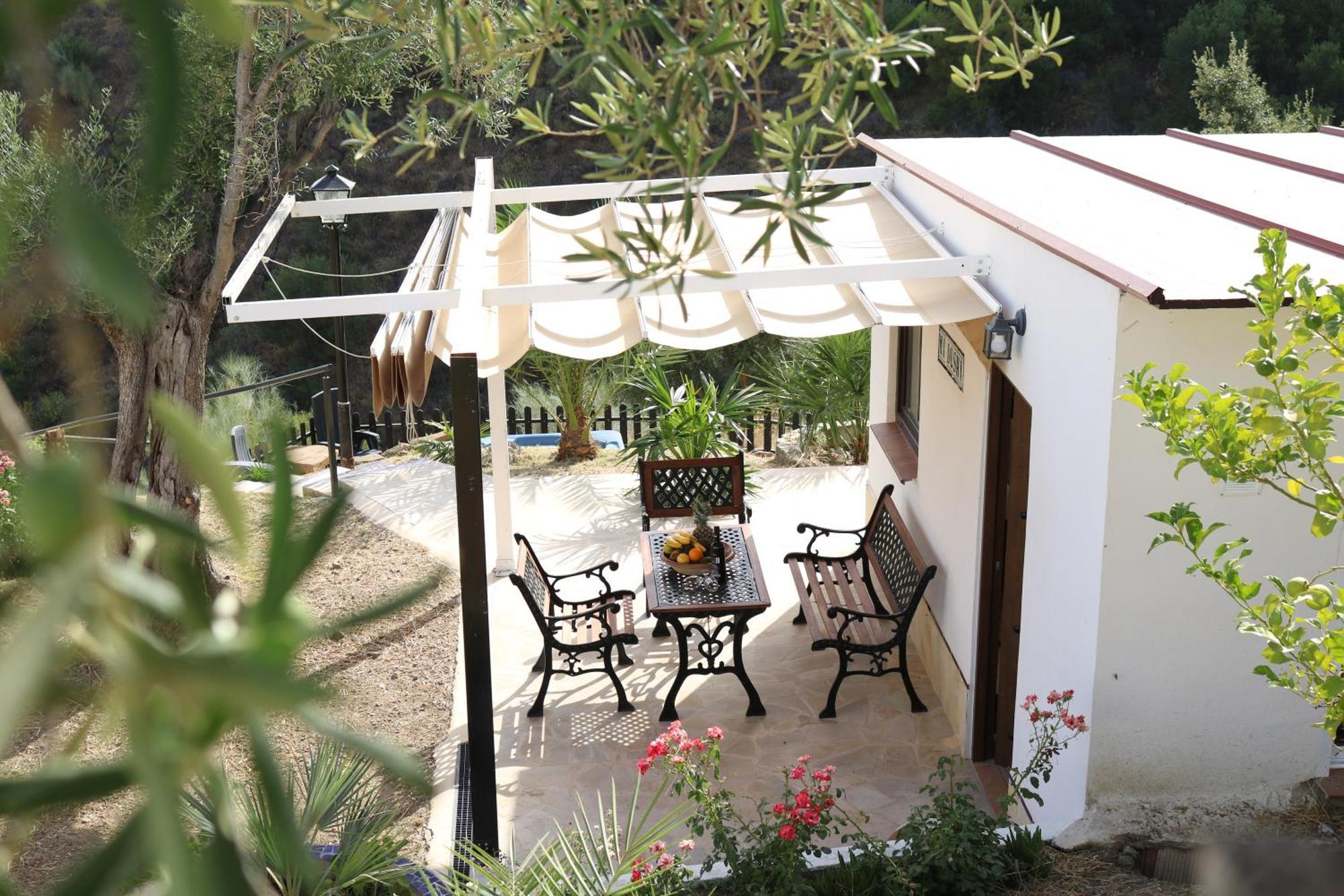 Private Detached Chalet With Own Jacuzzi Mi Dushi Tolox Exteriör bild
